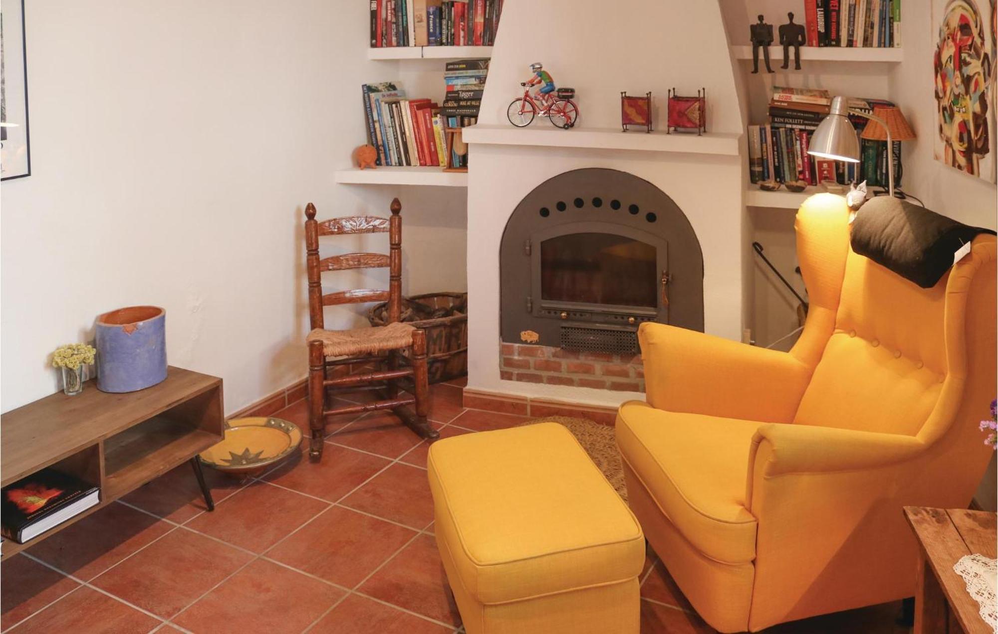 Nice Home In Canillas De Albaida With Wifi 외부 사진