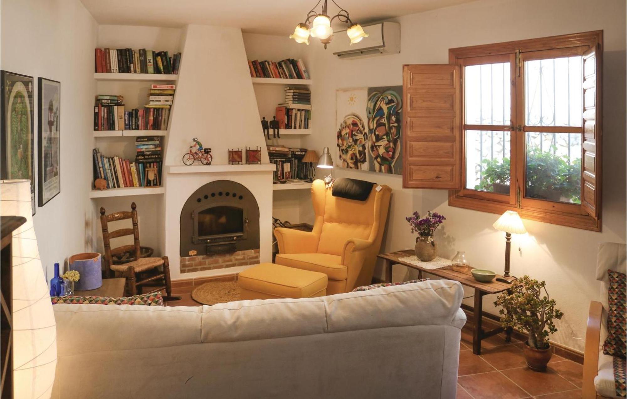 Nice Home In Canillas De Albaida With Wifi 외부 사진