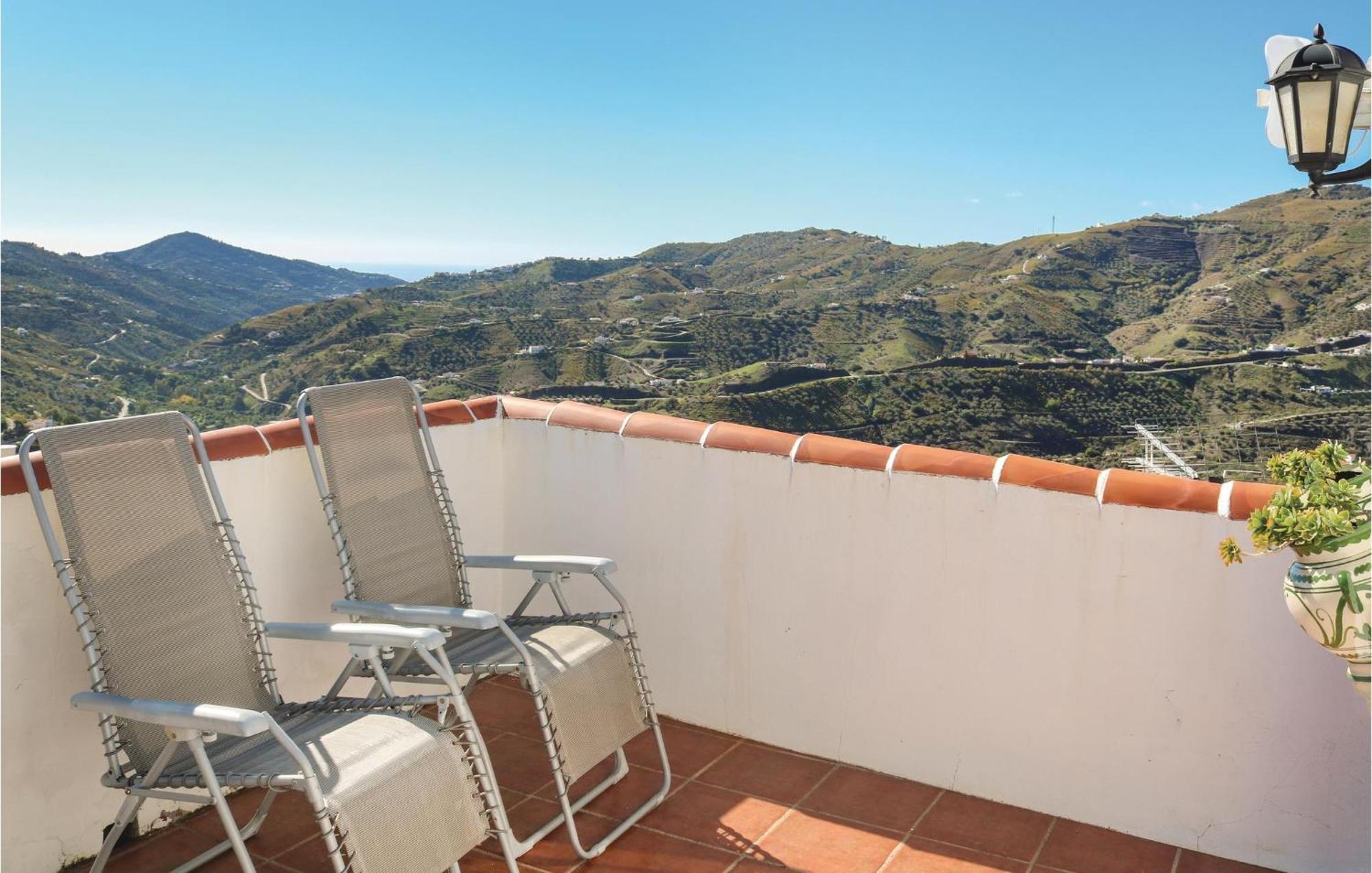 Nice Home In Canillas De Albaida With Wifi 외부 사진